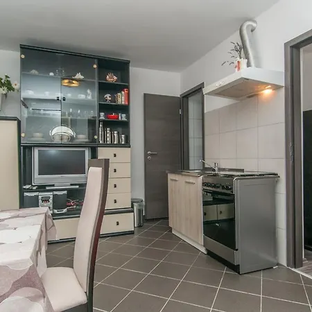 Apartment Zora Mali Losinj