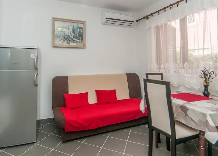 Zora Apartment *